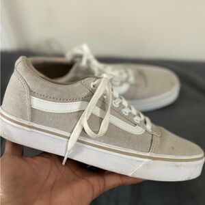 Vans - size 8